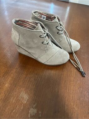 Toms Taupe Suede Wedge Lace-Up Ankle Booties